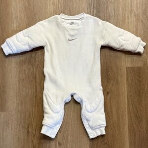 Nike ReadySet Baby Bodysuit White Romper 12 Months